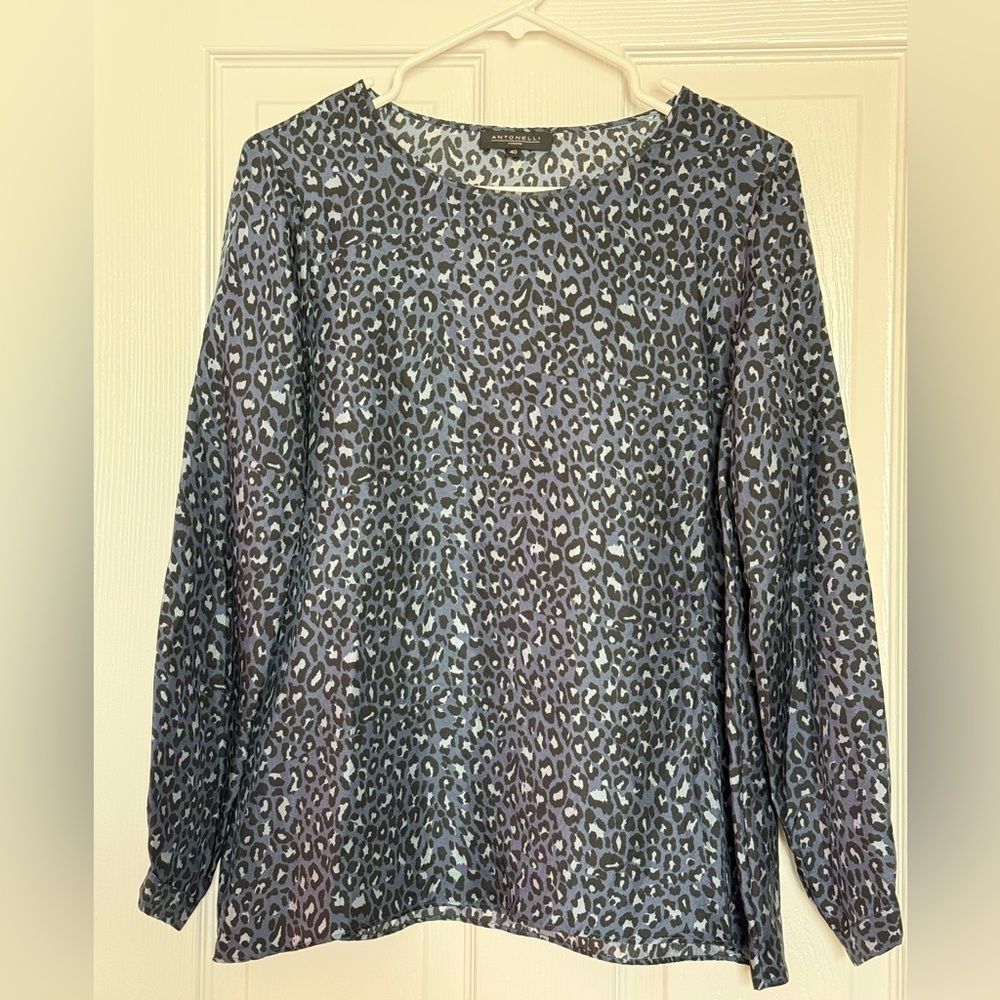 NOWT Italian Long Sleeve blouse